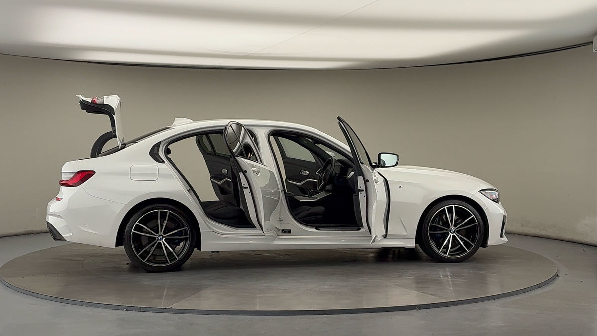 Used BMW 3 Series 2021 for sale - 75878233: Photo 56