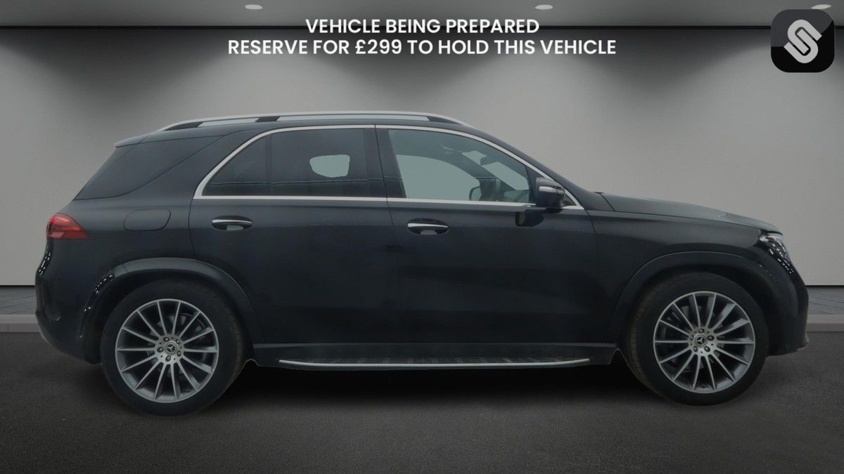 Used Mercedes-Benz GLE 2023 for sale - 77228051: Photo 5