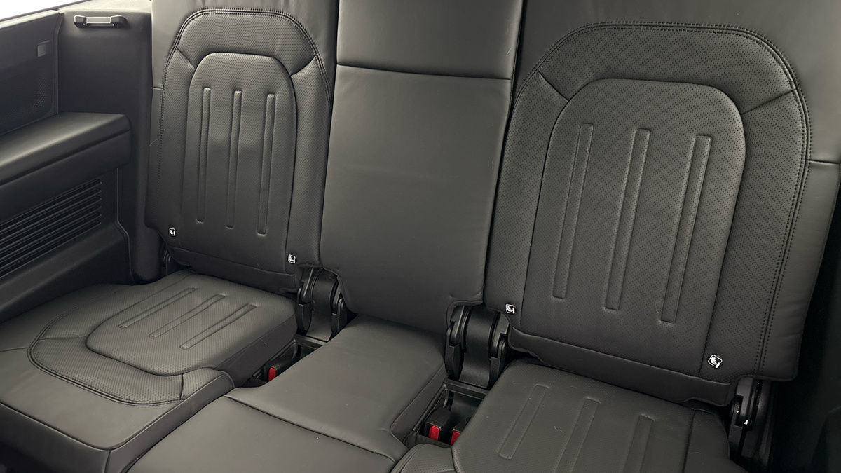 Used Land Rover Defender 2023 for sale - 78213233: Photo 25