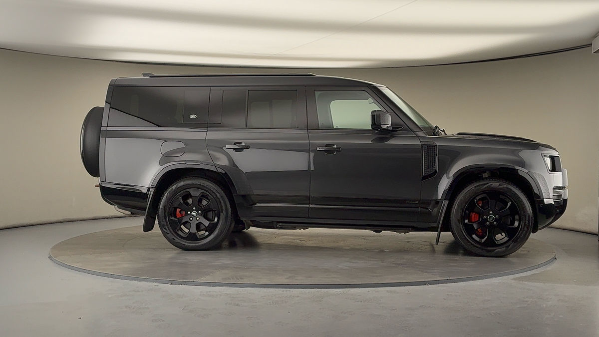 Used Land Rover Defender 2023 for sale - 78213233: Photo 40