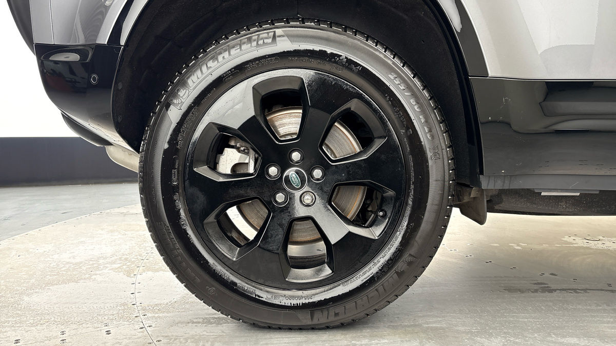 Used Land Rover Defender 110 2024 for sale - 76821426: Photo 10