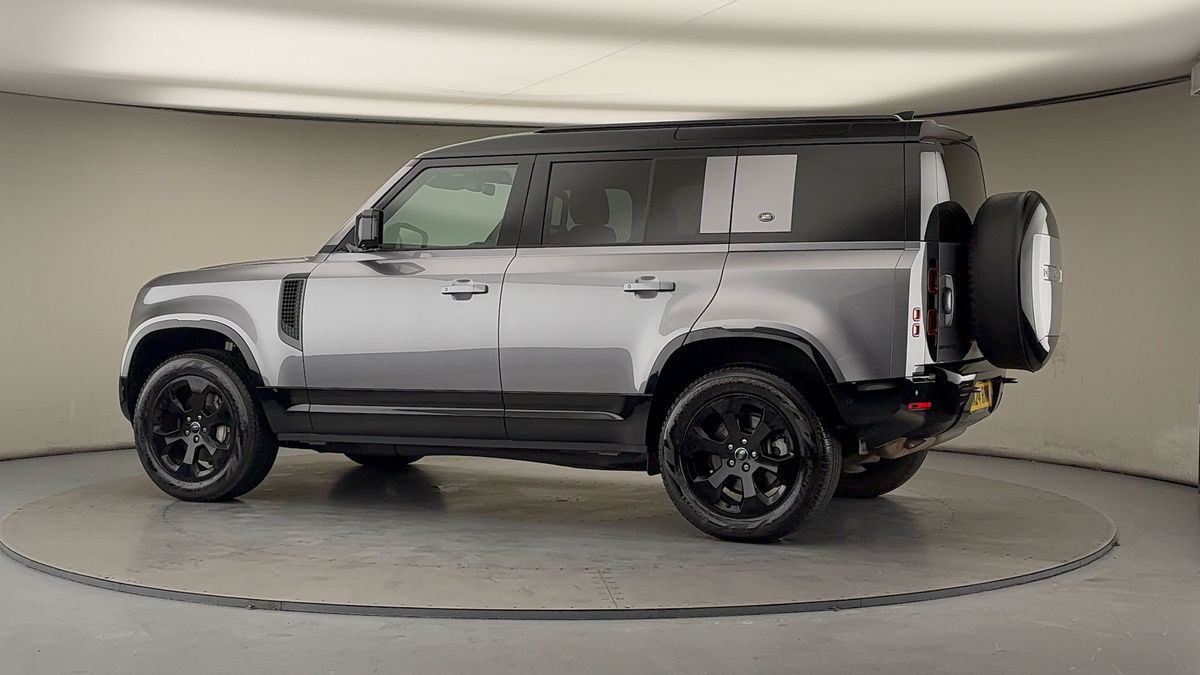 Used Land Rover Defender 110 2024 for sale - 76821426: Photo 26