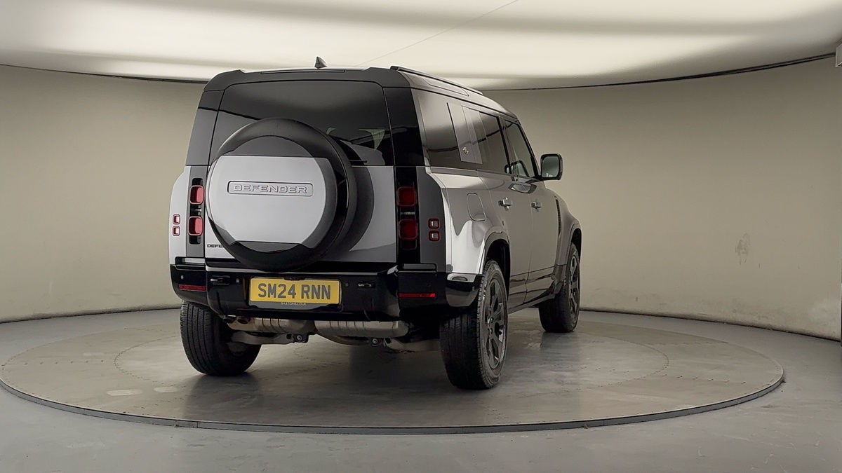 Used Land Rover Defender 110 2024 for sale - 76821426: Photo 40