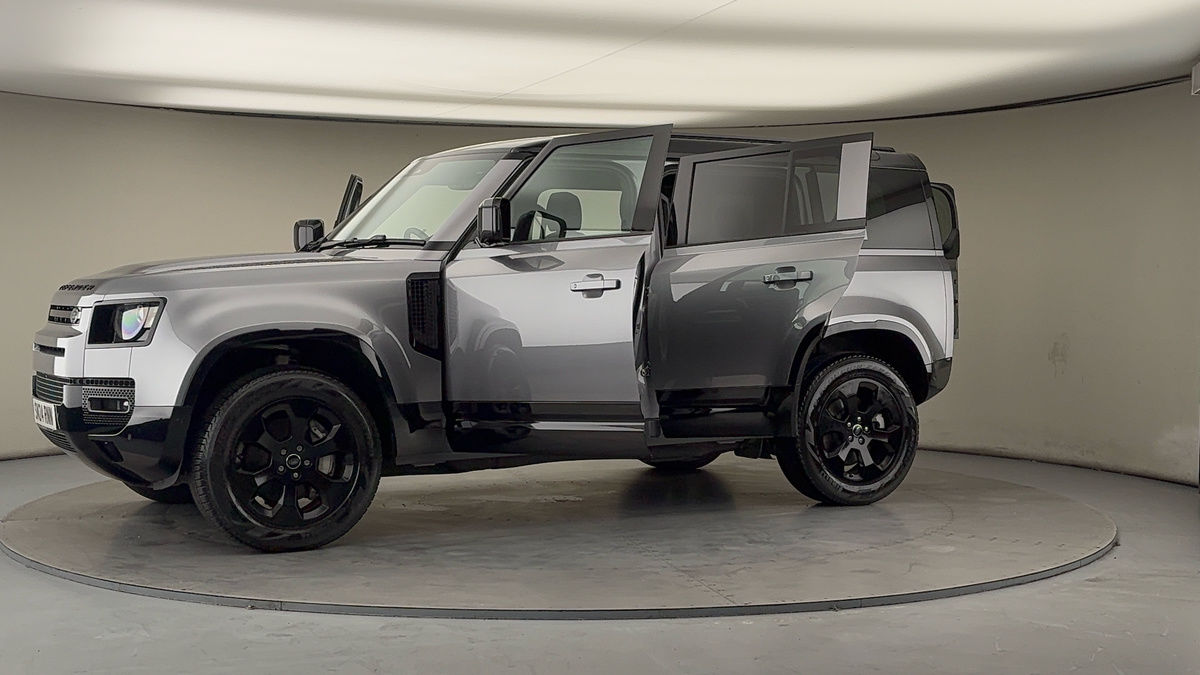 Used Land Rover Defender 110 2024 for sale - 76821426: Photo 48