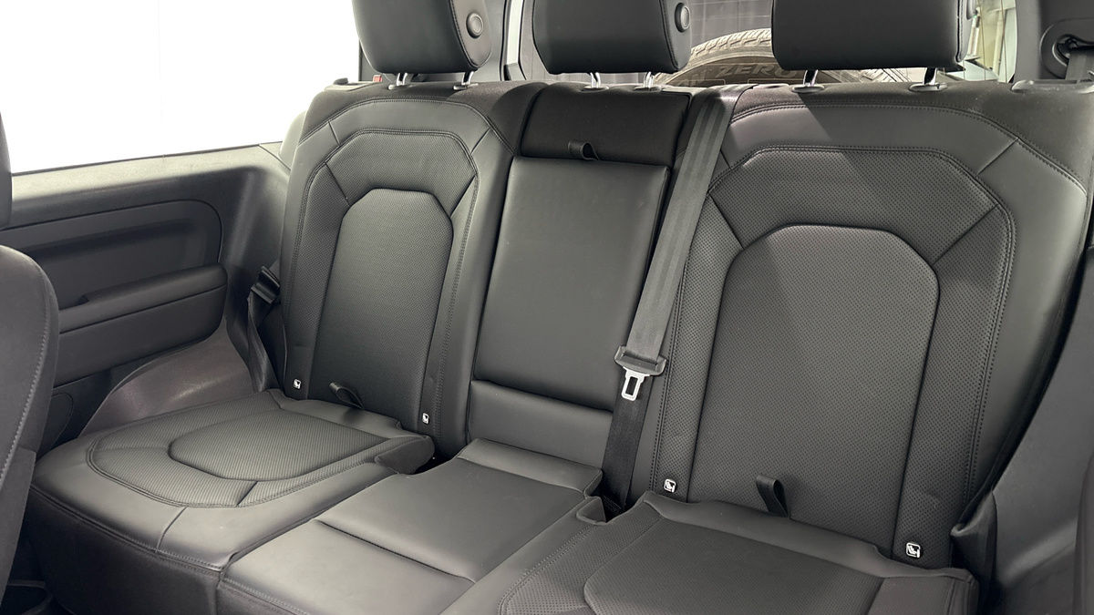 Used Land Rover Defender 90 2024 for sale - 76643160: Photo 14