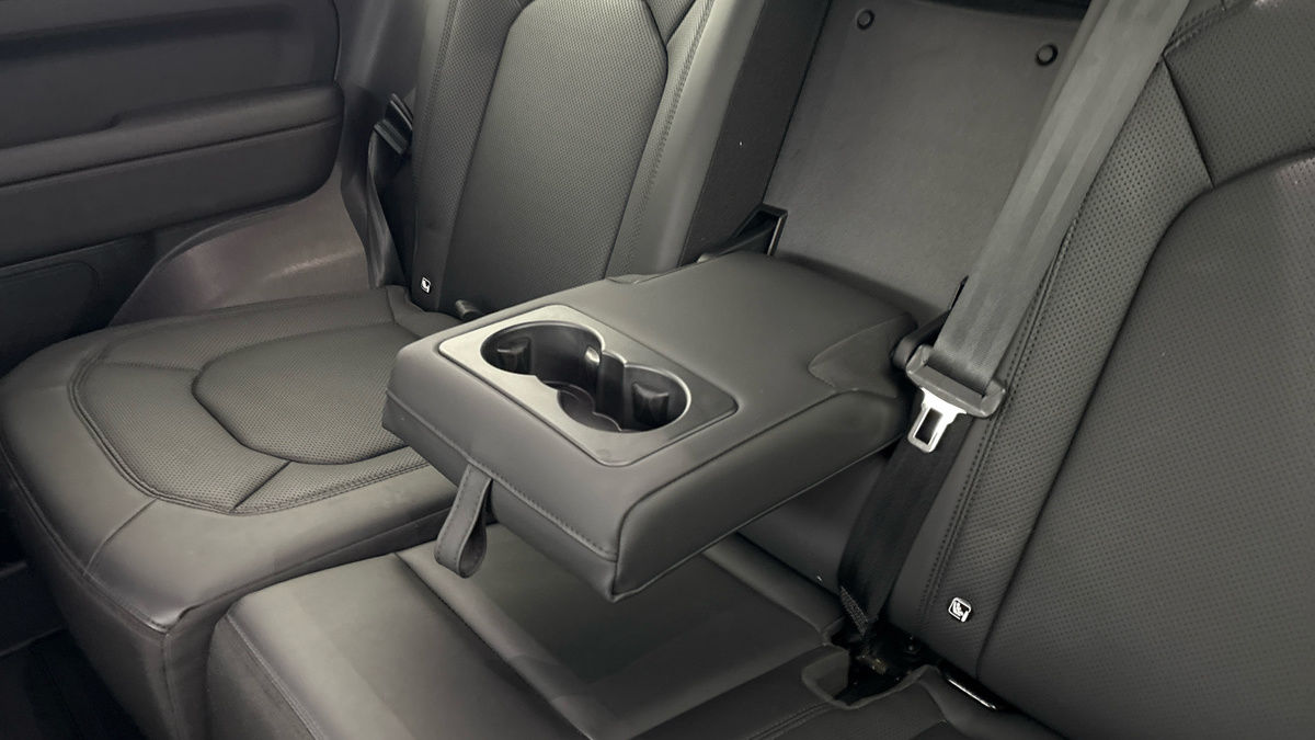 Used Land Rover Defender 90 2024 for sale - 76643160: Photo 15