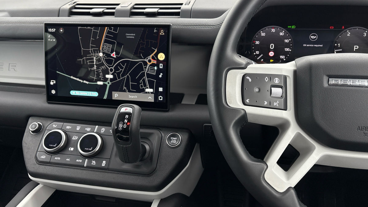 Used Land Rover Defender 90 2024 for sale - 76643160: Photo 19