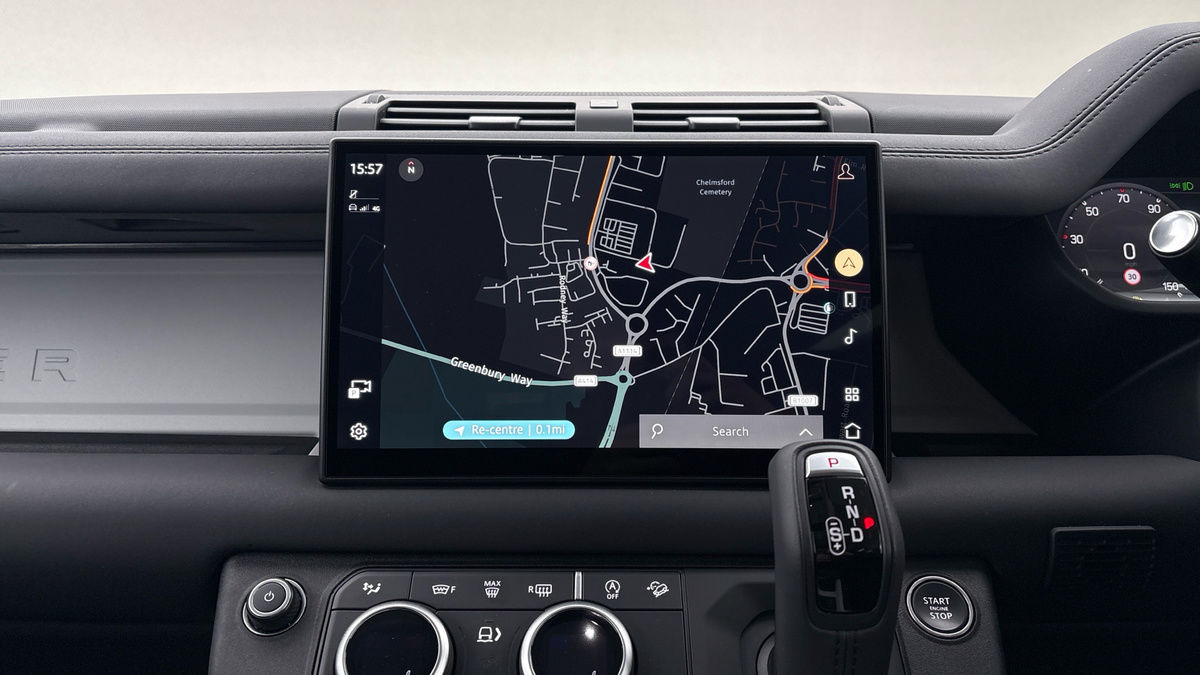 Used Land Rover Defender 90 2024 for sale - 76643160: Photo 23