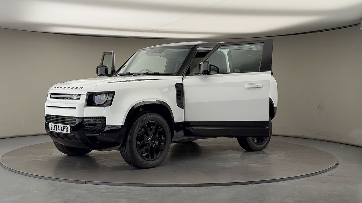 Used Land Rover Defender 90 2024 for sale - 76643160: Photo 28