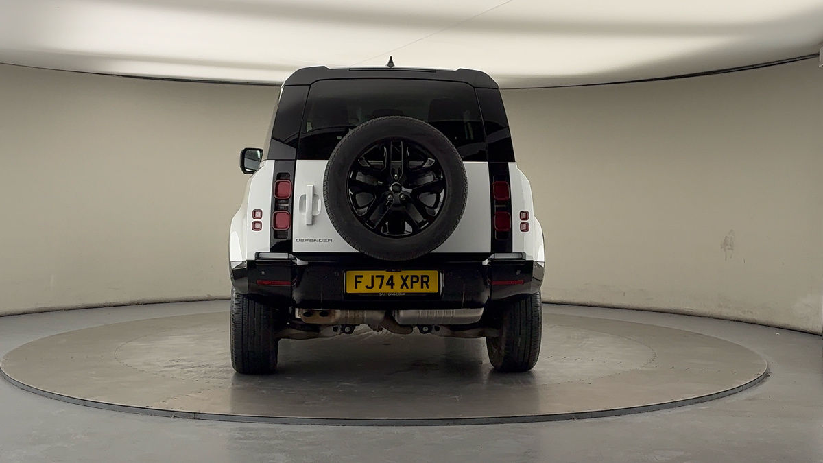 Used Land Rover Defender 90 2024 for sale - 76643160: Photo 47
