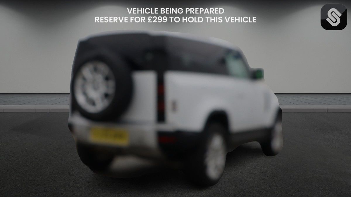Used Land Rover Defender 90 2024 for sale - 76643160: Photo 8
