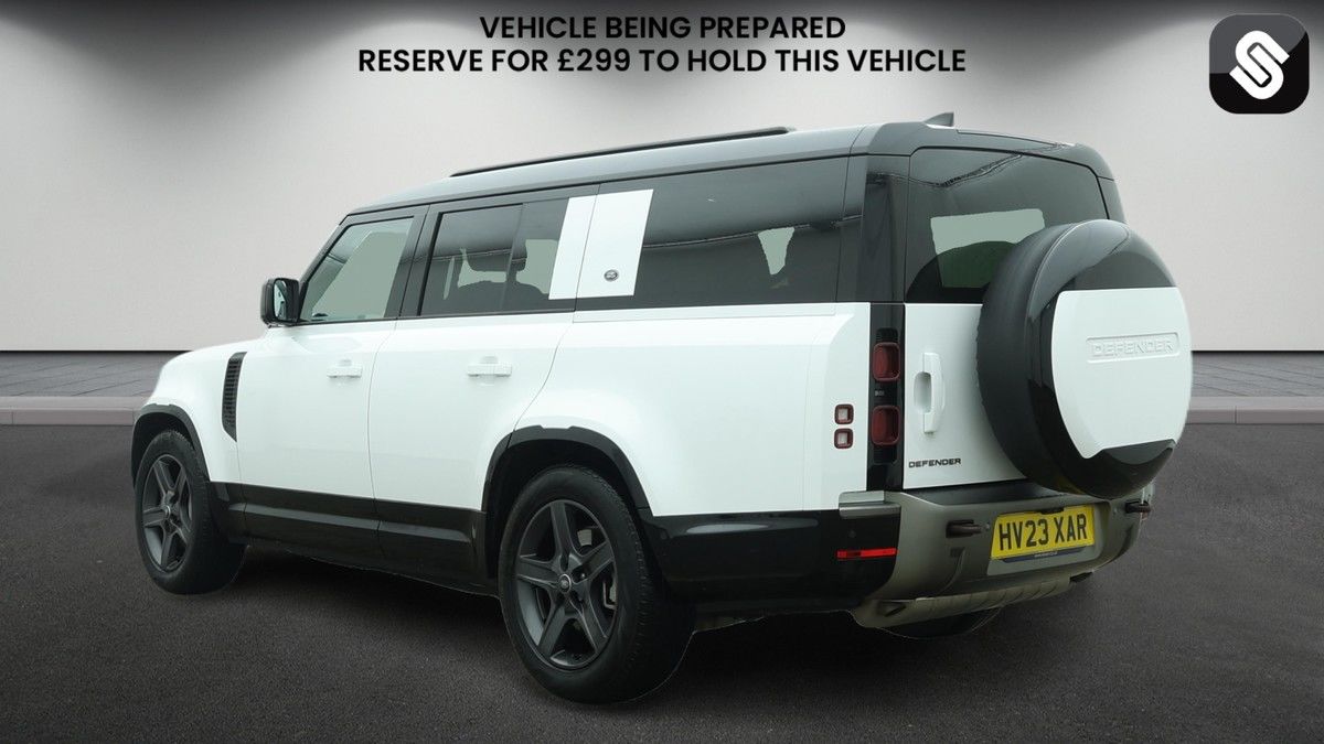 Used Land Rover Defender 130 2023 for sale - 77749378: Photo 3