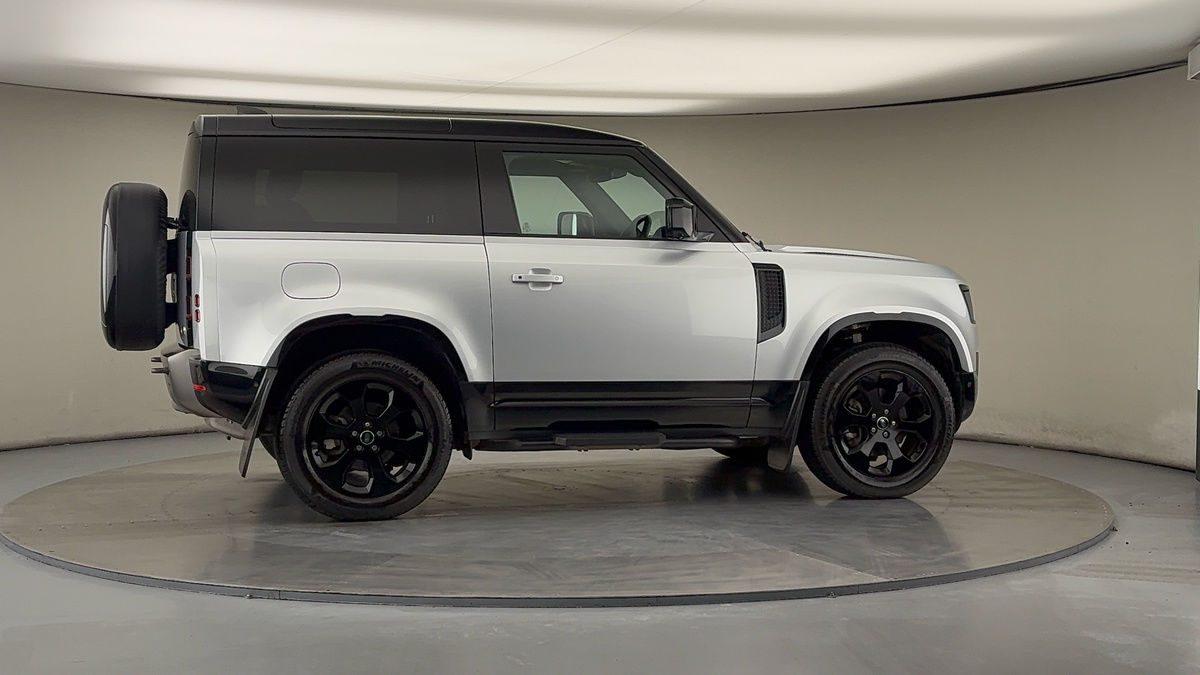 Used Land Rover Defender 2022 for sale - 78213269: Photo 37