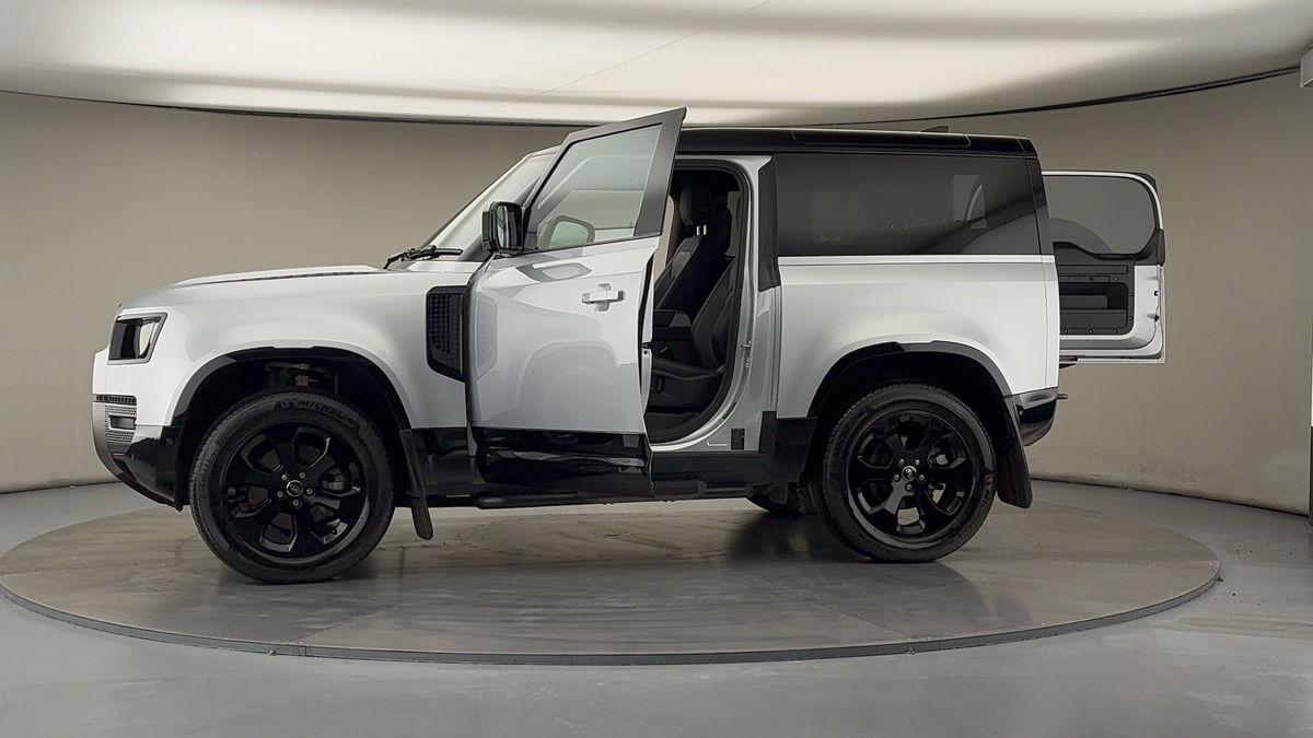 Used Land Rover Defender 2022 for sale - 78213269: Photo 47