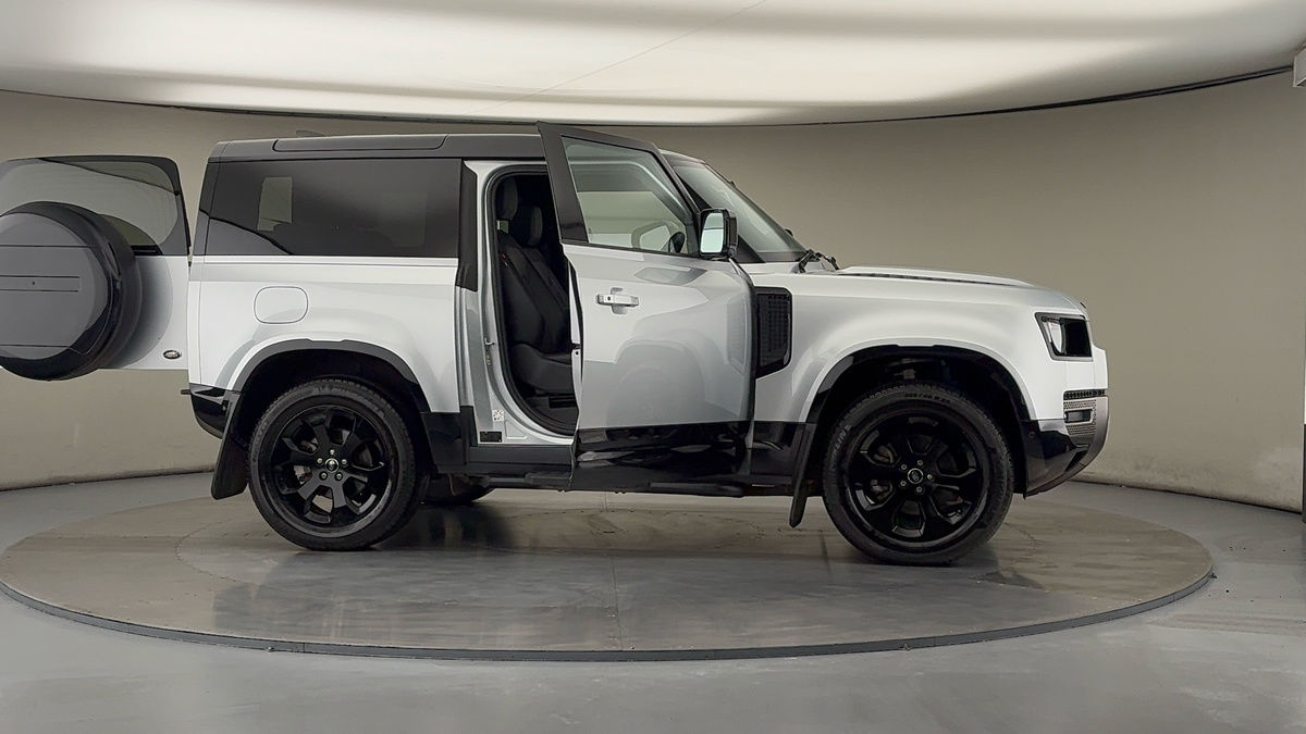 Used Land Rover Defender 2022 for sale - 78213269: Photo 55