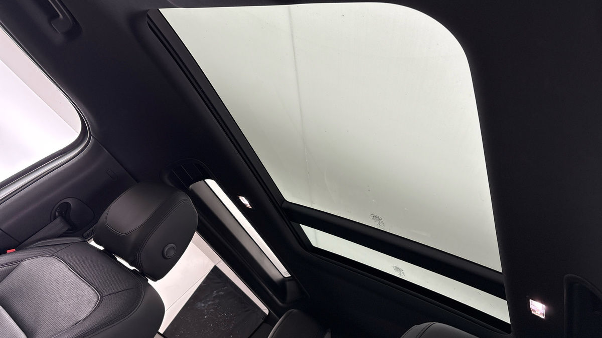 Used Land Rover Defender 2022 for sale - 78213269: Photo 6