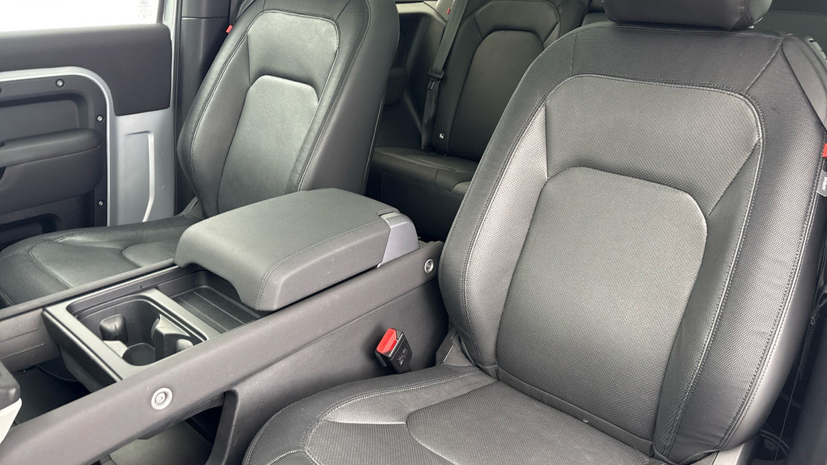 Used Land Rover Defender 2022 for sale - 78213269: Photo 7