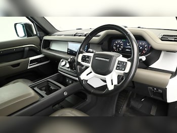 Used Land Rover Defender 110 2020 for sale - 75503903: Photo