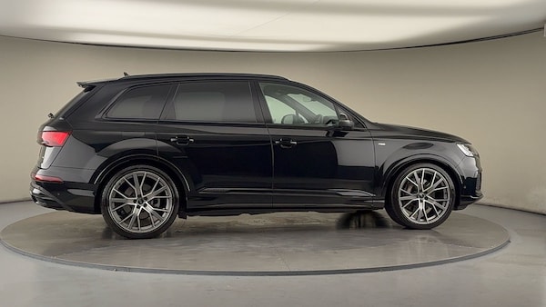 Used Audi Q7 2023 for sale - 76010586: Photo 39