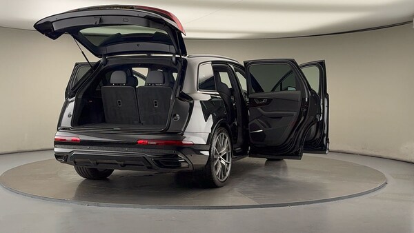 Used Audi Q7 2023 for sale - 76010586: Photo 61