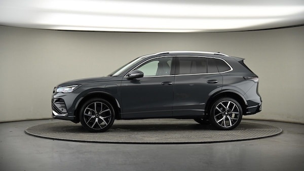Used Volkswagen Tiguan 2024 for sale - 74290319: Photo 34