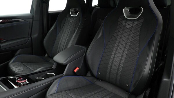 Used Volkswagen Tiguan 2024 for sale - 74290319: Photo 3