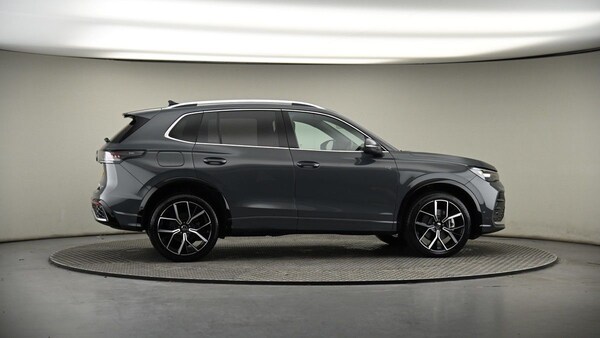 Used Volkswagen Tiguan 2024 for sale - 74290319: Photo 41