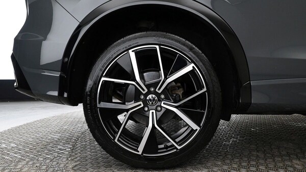 Used Volkswagen Tiguan 2024 for sale - 74290319: Photo 8