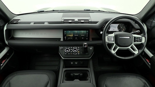 Used Land Rover Defender 110 2024 for sale - 75753625: Photo 18