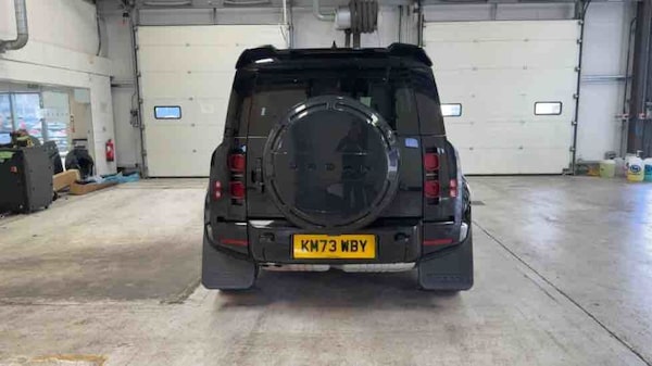 Used Land Rover Defender 110 2024 for sale - 75753625: Photo 32