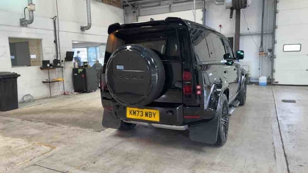 Used Land Rover Defender 110 2024 for sale - 75753625: Photo 53