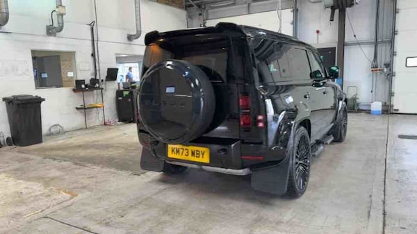 Used Land Rover Defender 110 2024 for sale - 75753625: Photo 56