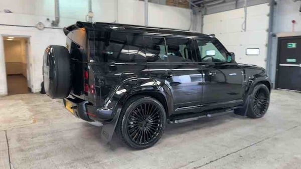 Used Land Rover Defender 110 2024 for sale - 75753625: Photo 79