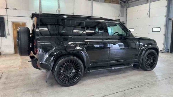 Used Land Rover Defender 110 2024 for sale - 75753625: Photo 85