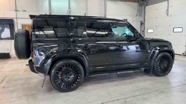 Used Land Rover Defender 110 2024 for sale - 75753625: Photo 89