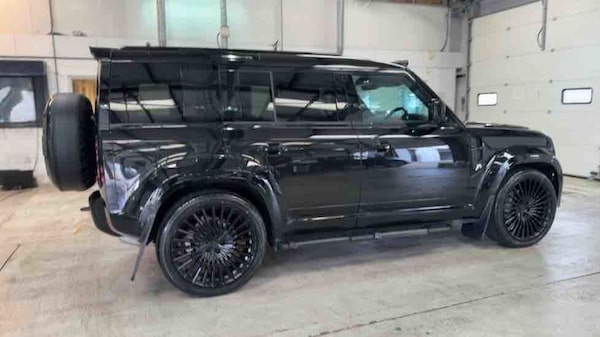 Used Land Rover Defender 110 2024 for sale - 75753625: Photo 90