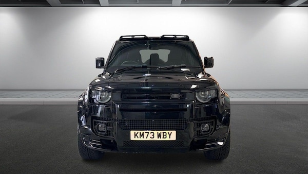 Used Land Rover Defender 110 2024 for sale - 75753625: Photo 9