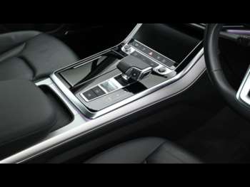 Used Audi Q7 2022 for sale - 74333270: Photo