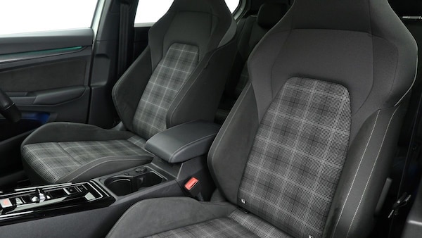 Used Volkswagen Golf 2023 for sale - 75057407: Photo 4
