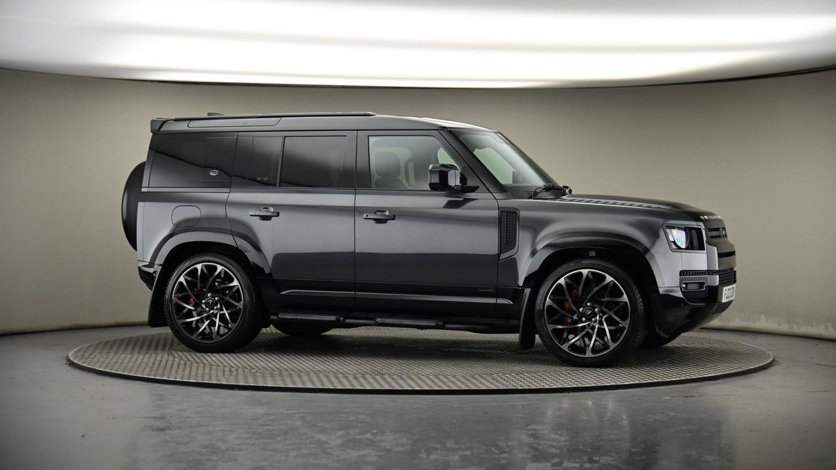 Used Land Rover Defender 110 2023 for sale - 74107070: Photo 45