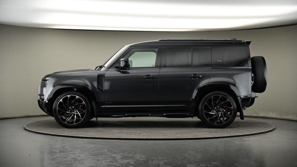 Used Land Rover Defender 110 2023 for sale - 74107070: Photo 60