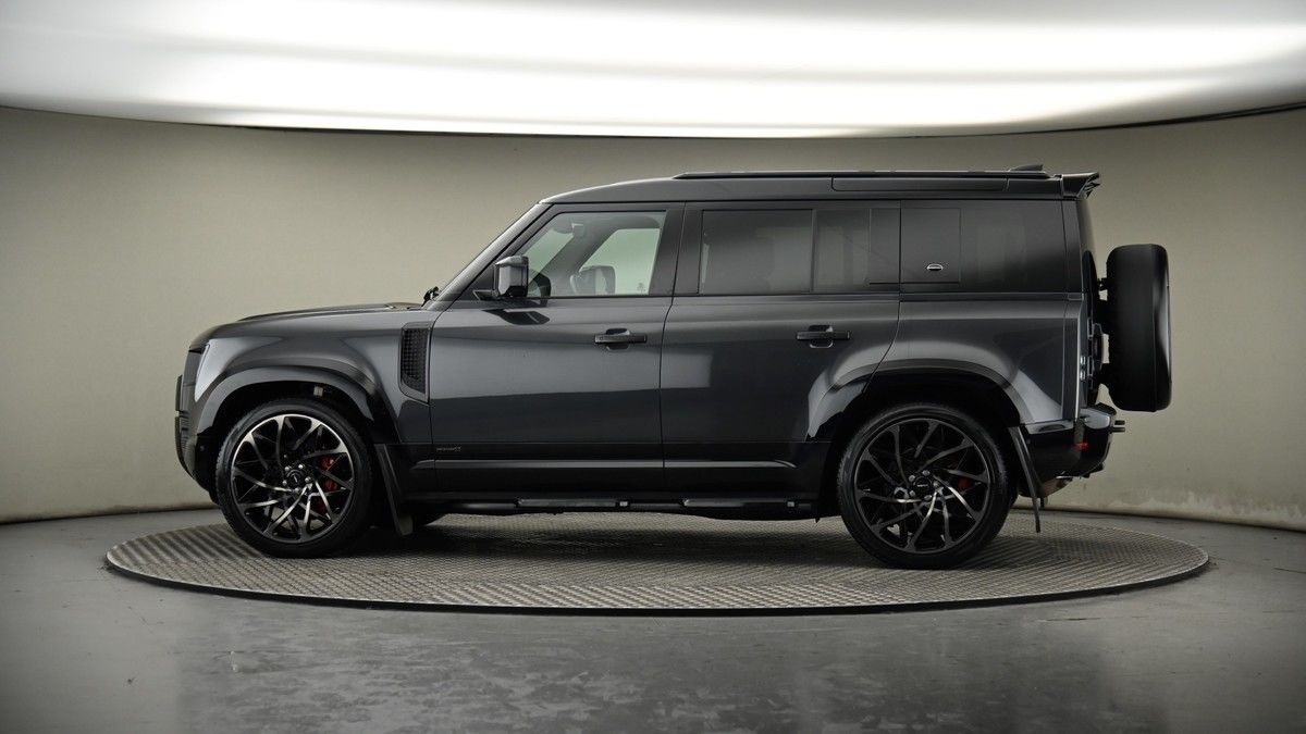 Used Land Rover Defender 110 2023 for sale - 74107070: Photo 62