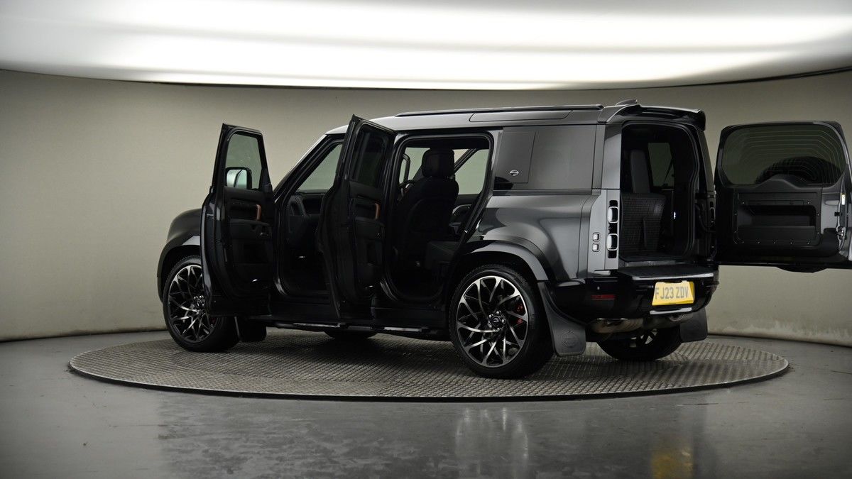 Used Land Rover Defender 110 2023 for sale - 74107070: Photo 65