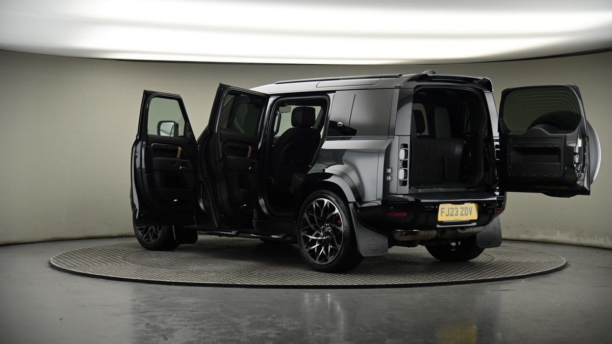 Used Land Rover Defender 110 2023 for sale - 74107070: Photo 66