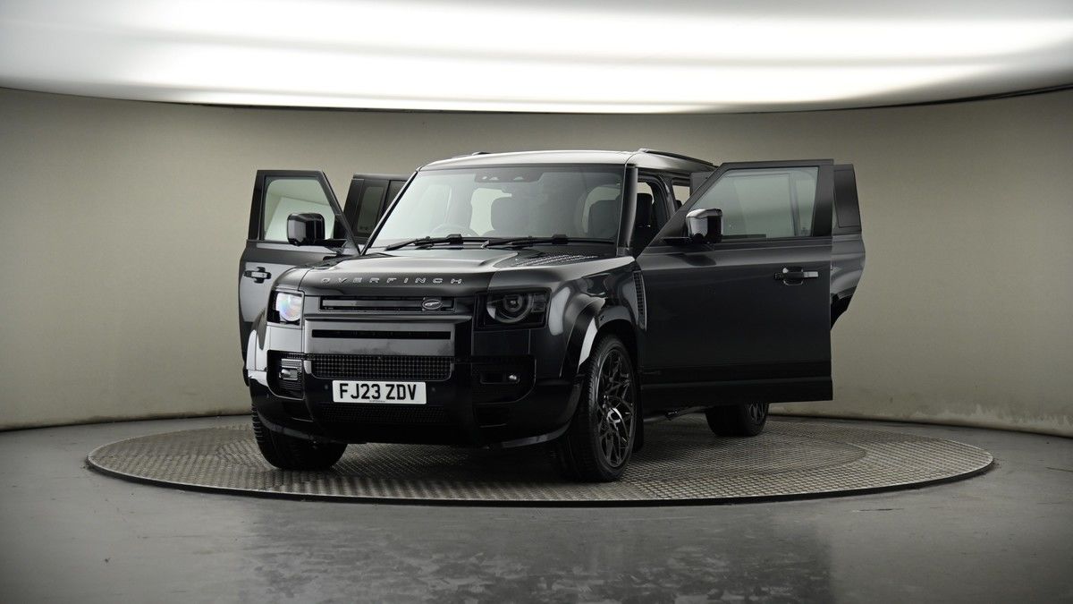 Used Land Rover Defender 110 2023 for sale - 74107070: Photo 90