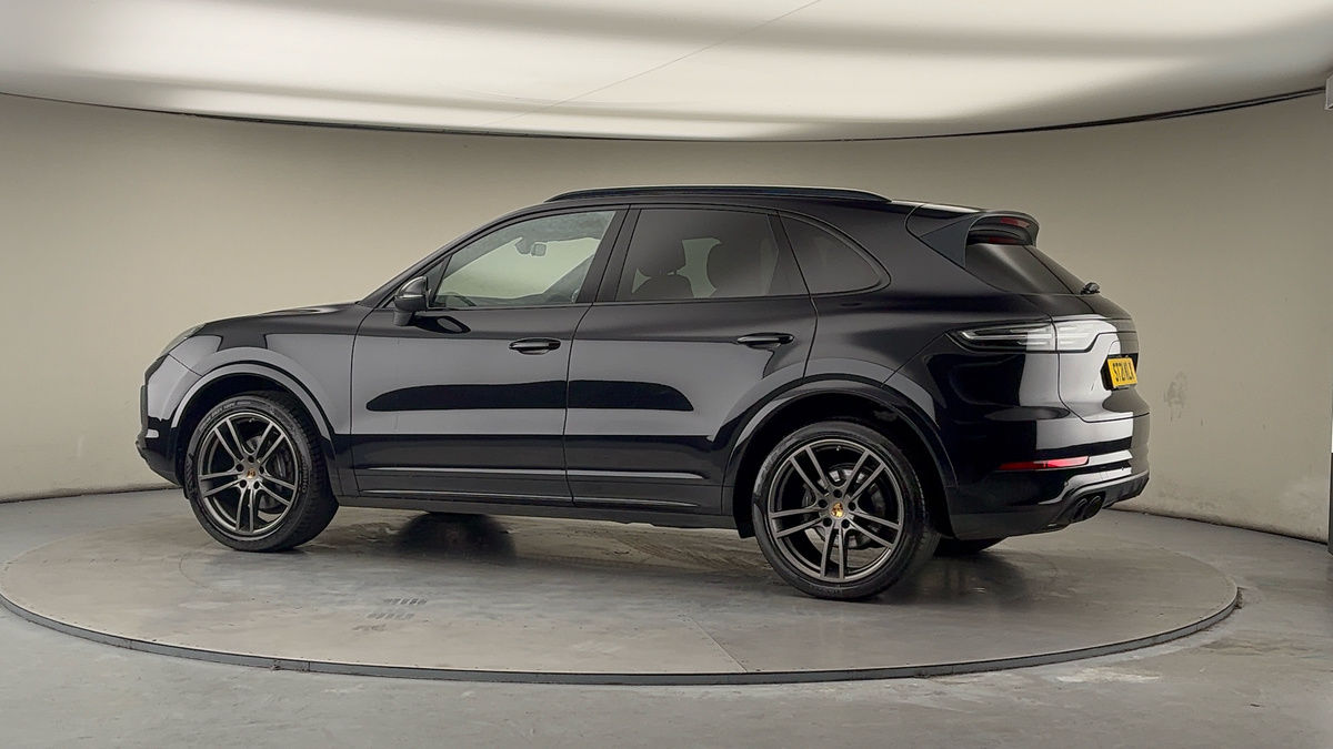 Used Porsche Cayenne 2021 for sale - 77735435: Photo 26