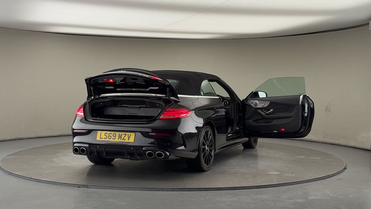 Used Mercedes-Benz C Class 2019 for sale - 76836783: Photo 64