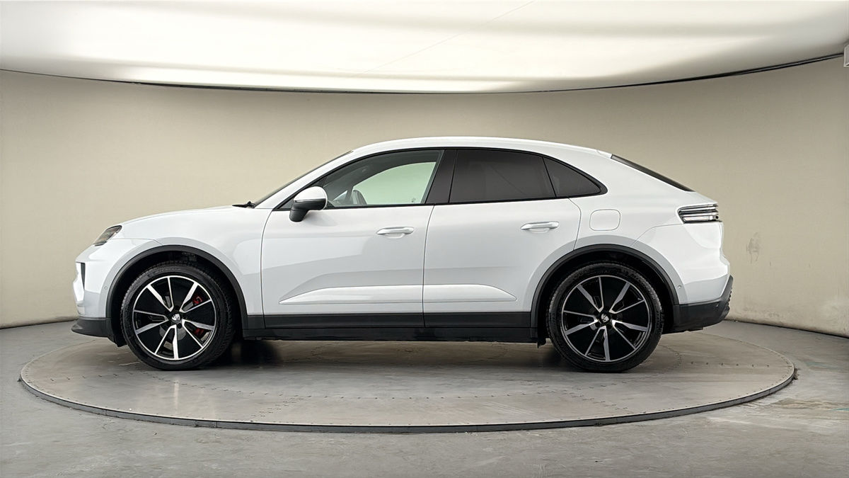 Used Porsche Macan 2025 for sale - 78111608: Photo 30