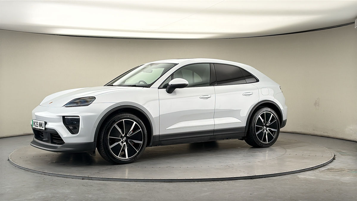 Used Porsche Macan 2025 for sale - 78111608: Photo 32
