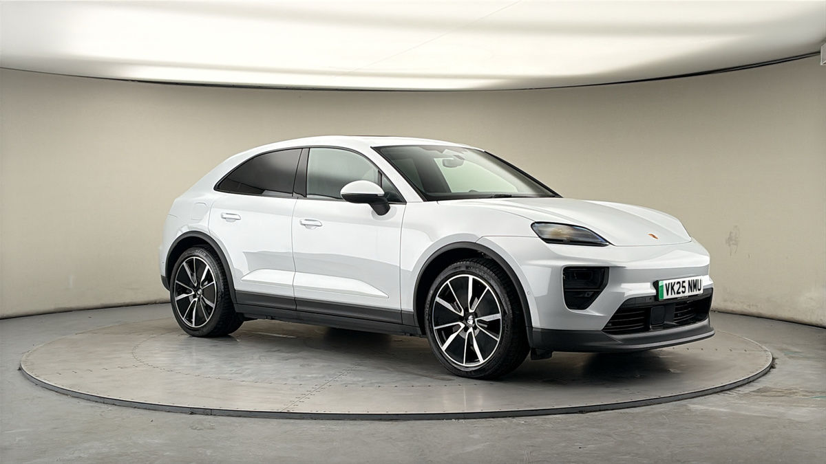 Used Porsche Macan 2025 for sale - 78111608: Photo 37
